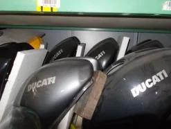 1#4144 Ricambi e accessori moto