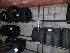 3#6270 Ricambi e accessori per autofficina