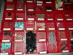 3#6270 Ricambi e accessori per autofficina