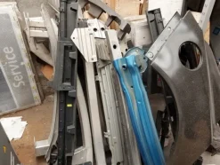 3#6270 Ricambi e accessori per autofficina