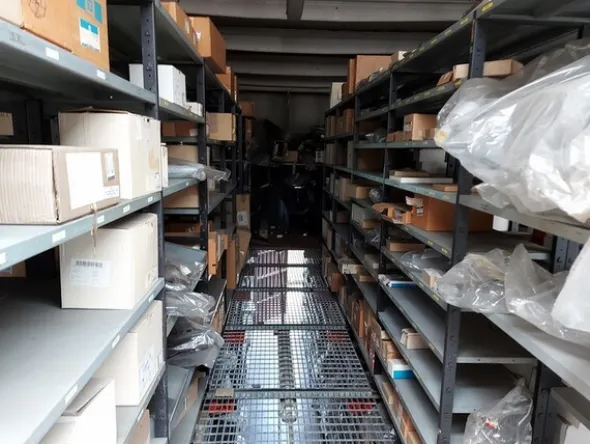 3#6270 Ricambi e accessori per autofficina