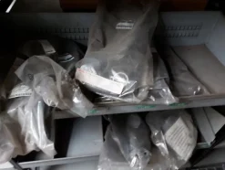 3#6270 Ricambi e accessori per autofficina