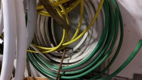 41#6222 Ricambi elettrici ed oleodinamici