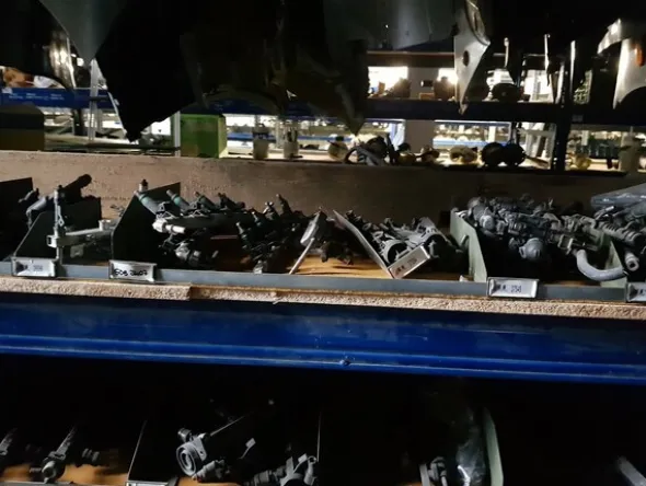 1#5679 Ricambi elettrici per auto