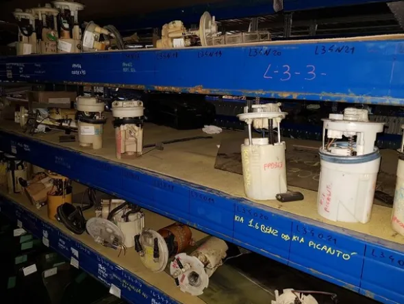 1#5679 Ricambi elettrici per auto