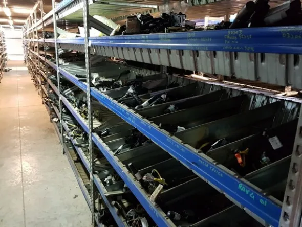 1#5679 Ricambi elettrici per auto