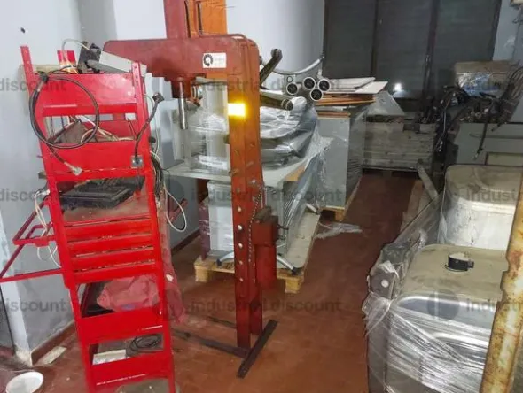 ricambi fresatrici rambaudi V2 -M3