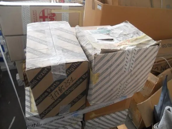 2#3820 Ricambi per autovettura per Fiat e MG rover