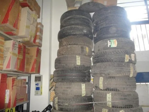 2#3820 Ricambi per autovettura per Fiat e MG rover