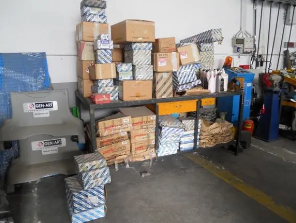 2#3820 Ricambi per autovettura per Fiat e MG rover