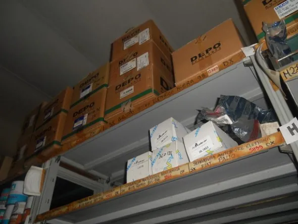 1#4963 Ricambi per autovetture