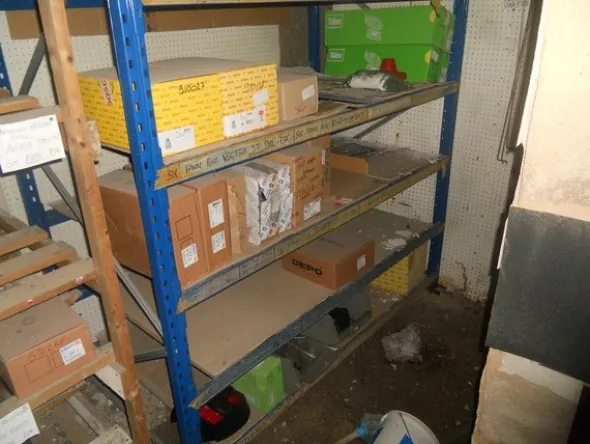1#4963 Ricambi per autovetture