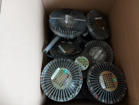 1#77080 Ricambi per autovetture e attrezzature ufficio