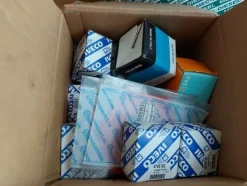 1#77080 Ricambi per autovetture e attrezzature ufficio