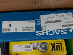1#77080 Ricambi per autovetture e attrezzature ufficio