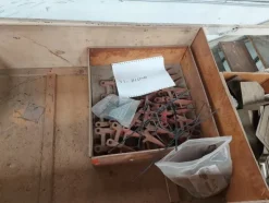 236#8002 Ricambi per macchine agricole