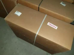 22#4637 Ricambi per trattori e mietitrebbie
