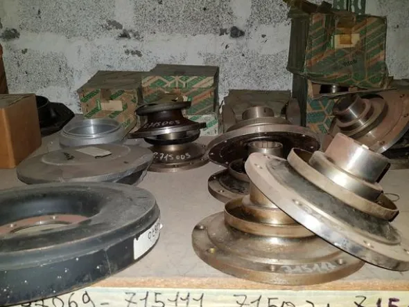 4#4591 Ricambi per veicoli industriali