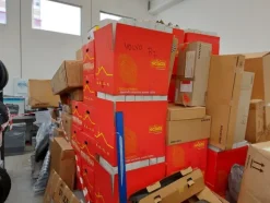 1#8013 Ricambi Volvo e attrezzature da officina