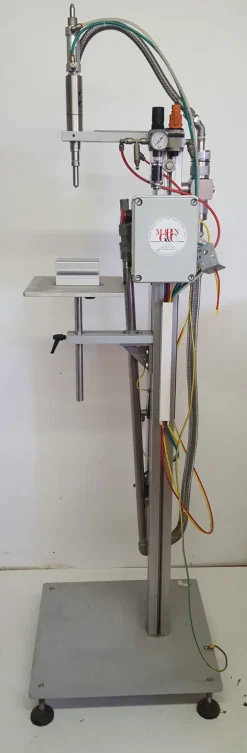 Riempitrice pneumatica liquidi e solventi ICI Marin