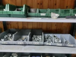 1#10082 Rimanenze di magazzino tubi e pezzi speciali per idraulica e gas