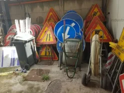 2#9505 Rimanenze magazzino azienda impianti telefonici industriali