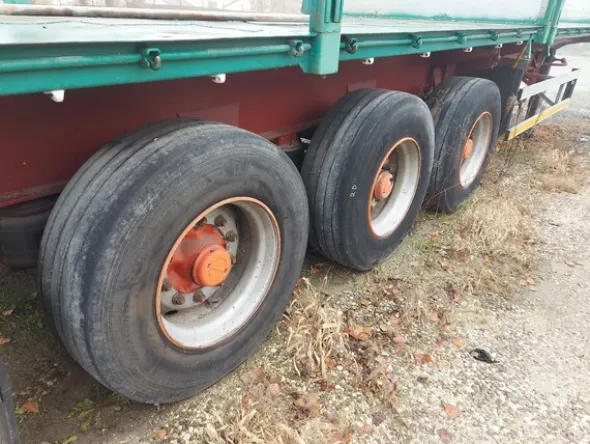 4#8116 Rimorchio ACERBI ribaltabile 3 assi