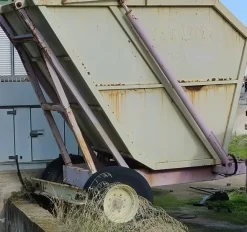 RIMORCHIO AGRICOLO