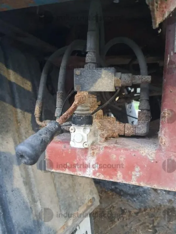4#8963 Rimorchio 8m balestrato