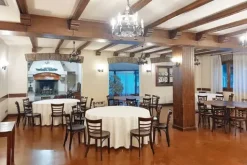 #22578 Ristorante arredato pertinenze e avviamento