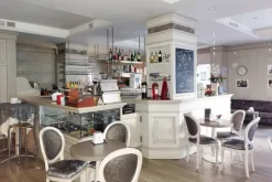 #22578 Ristorante arredato pertinenze e avviamento