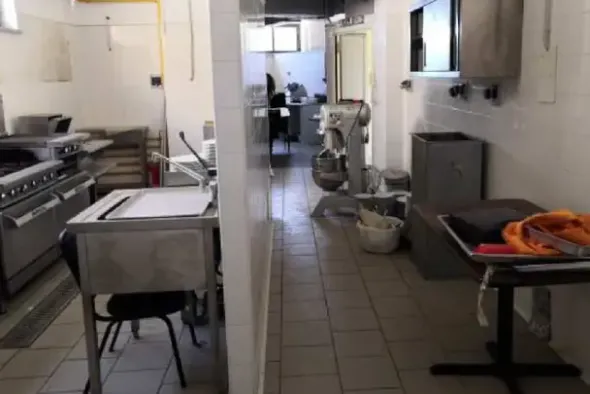 #12113 Ristorante con bar