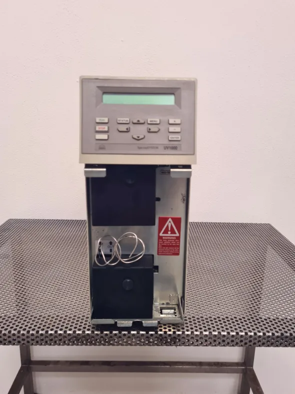 RIVELATORE UV PER HPLC – TSP (LAB-COMP-74)