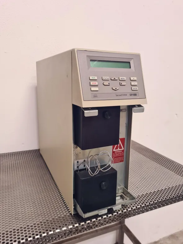 RIVELATORE UV PER HPLC – TSP (LAB-COMP-74)