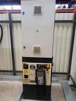 Robot di saldatura FANUC M-710iC/50