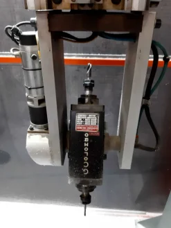 Robot di Taglio 5 assi