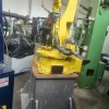 ROBOT MANIPOLATORE CON BRACCIO A VENTOSA