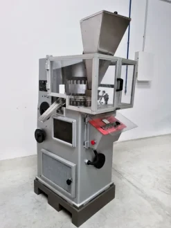 ROTARY TABLET PRESS – RONCHI – Mod. AR 18/23 (COM-38)