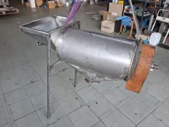 ROTATING SCREEN