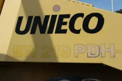 3028#4392 Rullo Bomag