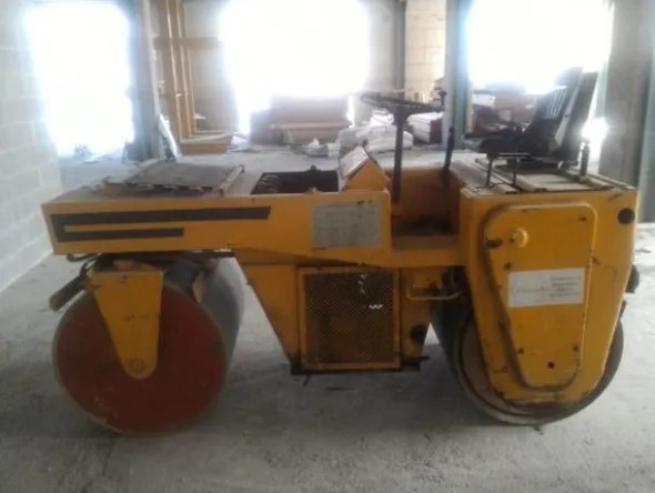 18#3635 Rullo compattatore Dynapac