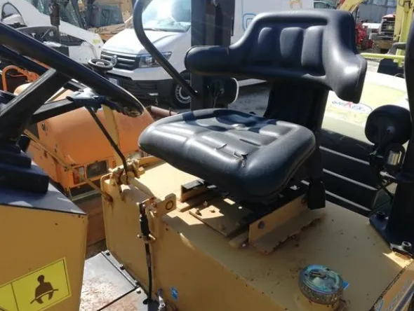 3#4733 Rullo tandem Bitelli DTV 30