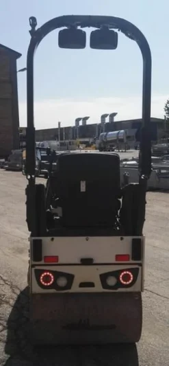 4#4733 Rullo tandem Bomag BW 80 AD-5