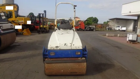 20#7214 Rullo vibrante Bomag