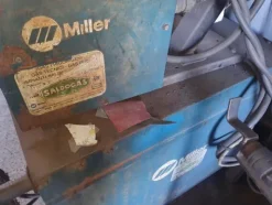 27#7404 Saldatrice a filo continuo Miller