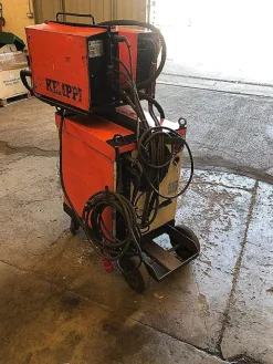 Saldatrice a filo Kemppi RA 405