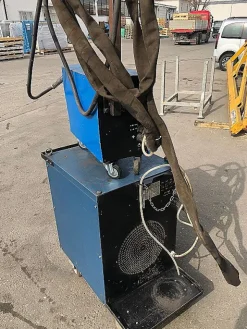 Saldatrice a filo Valfo MIG 400