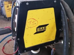 7#4551 Saldatrice Esab