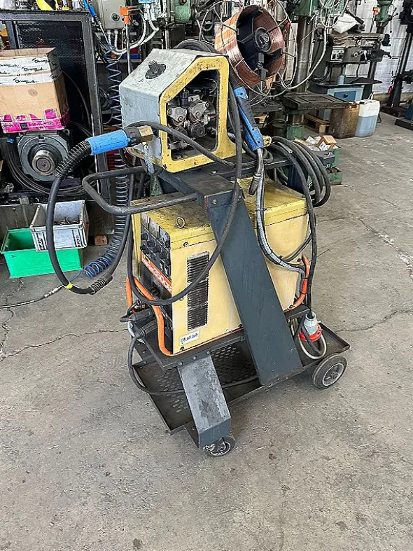 Saldatrice Hitachi inverter 350 CXP2