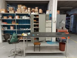 1#5598 Saldatrici al plasma e oscilloscopio